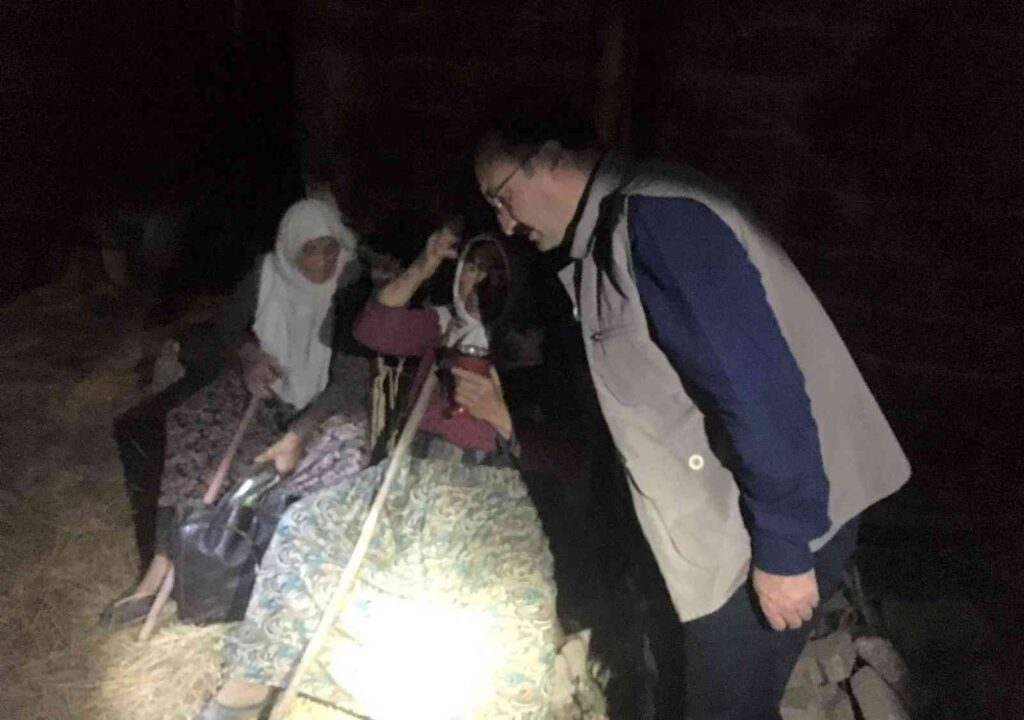 Kütahya’da 45 haneli Küreci köyü ve çevresinde bulunan yayla evleri tedbir amaçlı boşaltıldı