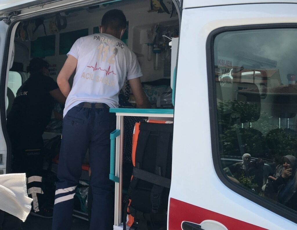 Otomobi̇li̇n Çarptığı Yaya Yaralandı