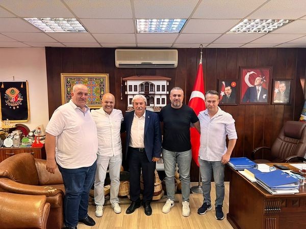 Ünlü iş ve spor adamından Osmaneli’ne ziyaret