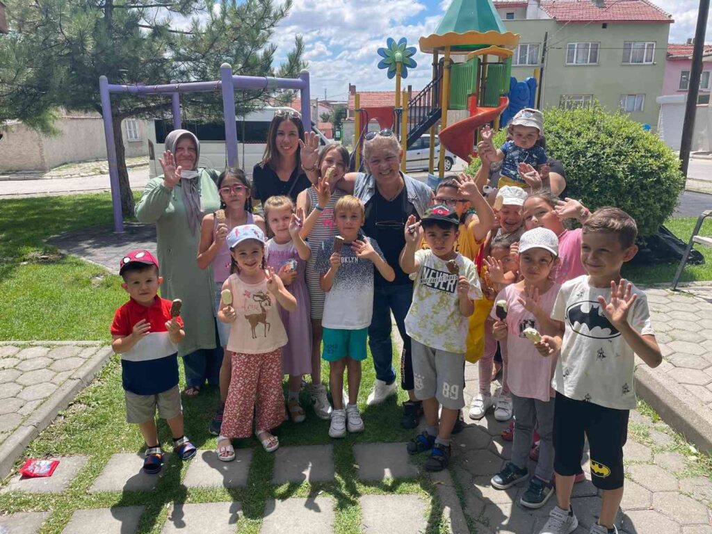 Yeşiltepe’de çocukların yüzü güldü