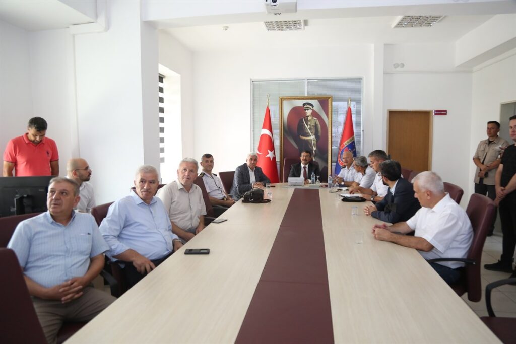 102 Kri̇ti̇k Noktaya 194 Kamera Yerleşti̇ri̇lecek