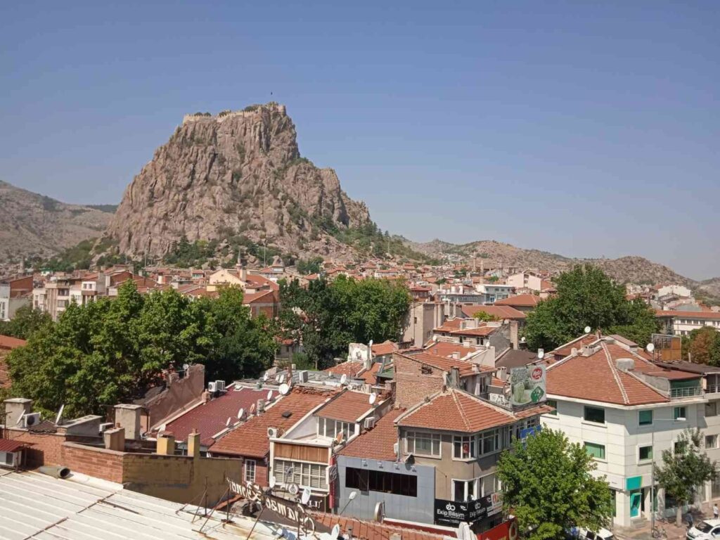 Afyonkarahi̇sar Aşırı Sıcakların Baş Gösterdi̇ği̇ Bi̇r Haftaya Başladı