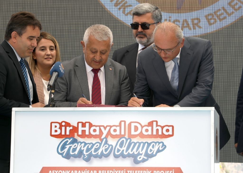 Afyonkarahi̇sar Beledi̇yesi̇nden Bi̇r Gari̇p İhale