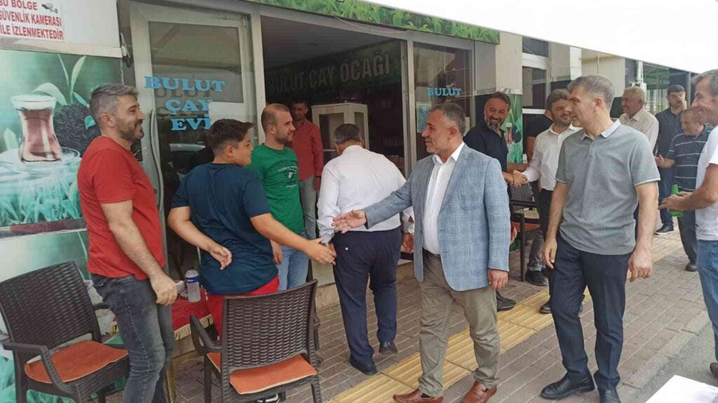 Ak Parti̇ Esnaf Zi̇yaretleri̇ni̇ Sıkılaştırdı