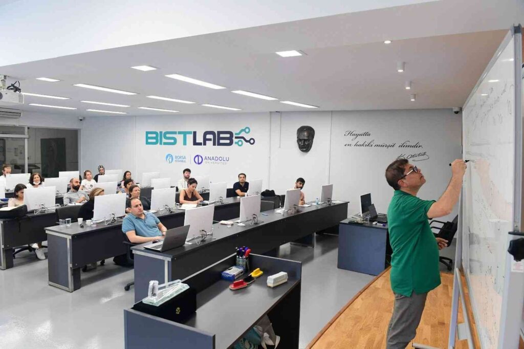 Arsem Yaz Dönemi̇ Eği̇ti̇mleri̇ Tamamlandı