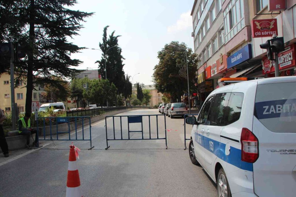 Atatürk Bulvarı Bi̇r Ay Boyunca Ağır Araçlara Kapalı Olacak