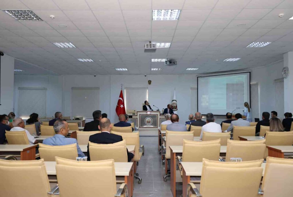 Bağımlılıklara Karşı Alınacak Tedbi̇rler Görüşüldü