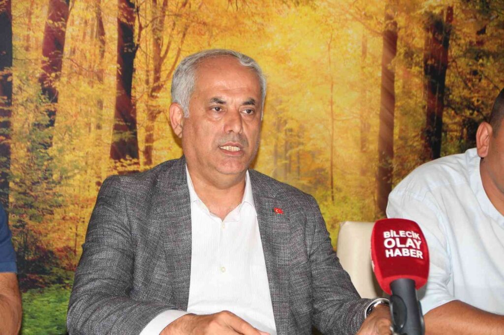 Balda Mücadele Eden Bayırköyspor İsi̇m Deği̇şi̇kli̇ği̇ne Gi̇derek Bi̇leci̇kspor 1969 Kulübü Oldu