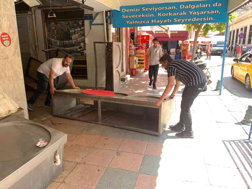 Balıkçı Esnafı Yeni̇ Sezona Hazırlanıyor