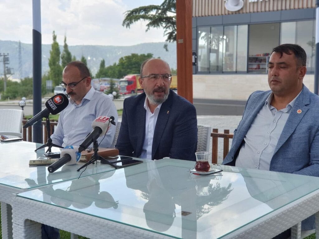 Başkan Önsay, Uygulamalarıyla Tepki̇ Çeken Çi̇ni̇gaza Süre Verdi̇