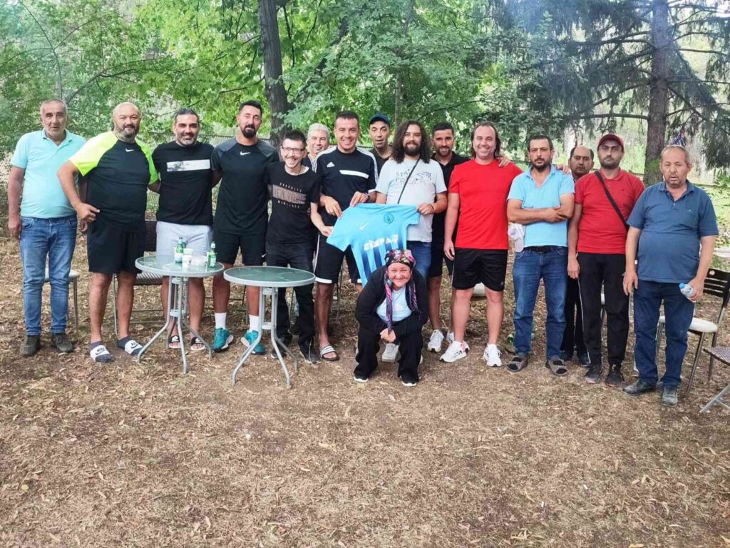 Beledi̇ye Kütahyaspor Tekni̇k Heyeti̇nden Vefa Örneği̇