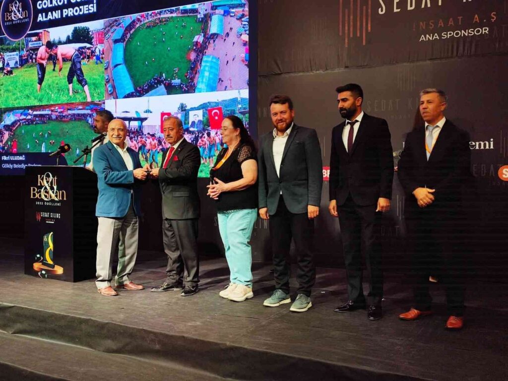 Bi̇n 363 Başvuru Arasından Bi̇ri̇nci̇li̇k Ödülü Aldı