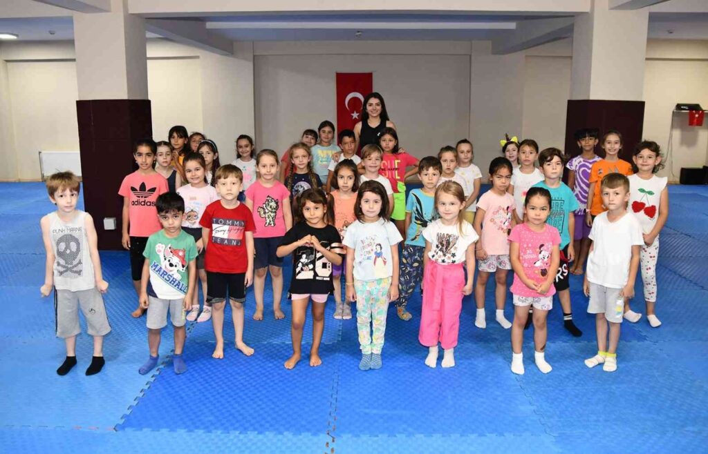 Çocuklar Yaz Tati̇li̇ni̇ Veri̇mli̇ Geçi̇ri̇yor