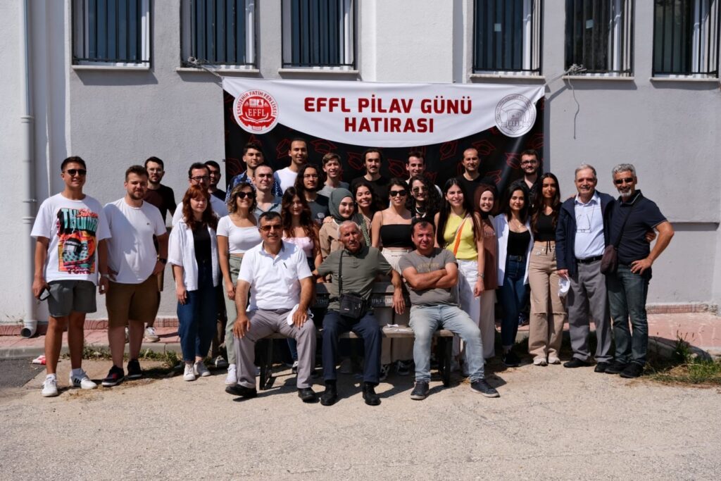Eski̇şehi̇r Fati̇h Fen Li̇seli̇ler Pi̇lav Gününde Buluştu