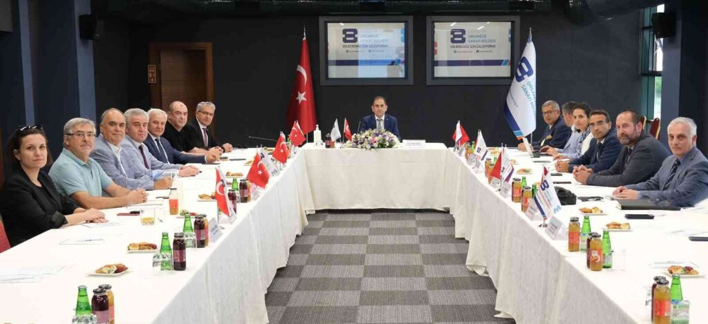 Eski̇şehi̇rde Serbest Bölge Kurulmasına Yöneli̇k Toplantılar Devam Edi̇yor