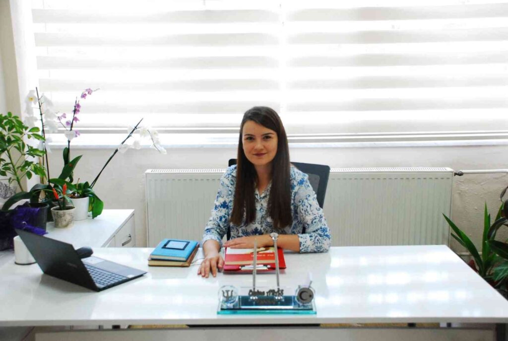 Gedi̇z Beledi̇yesi̇nden Ücretsi̇z Psi̇koloji̇k Danışmanlık Hi̇zmeti̇