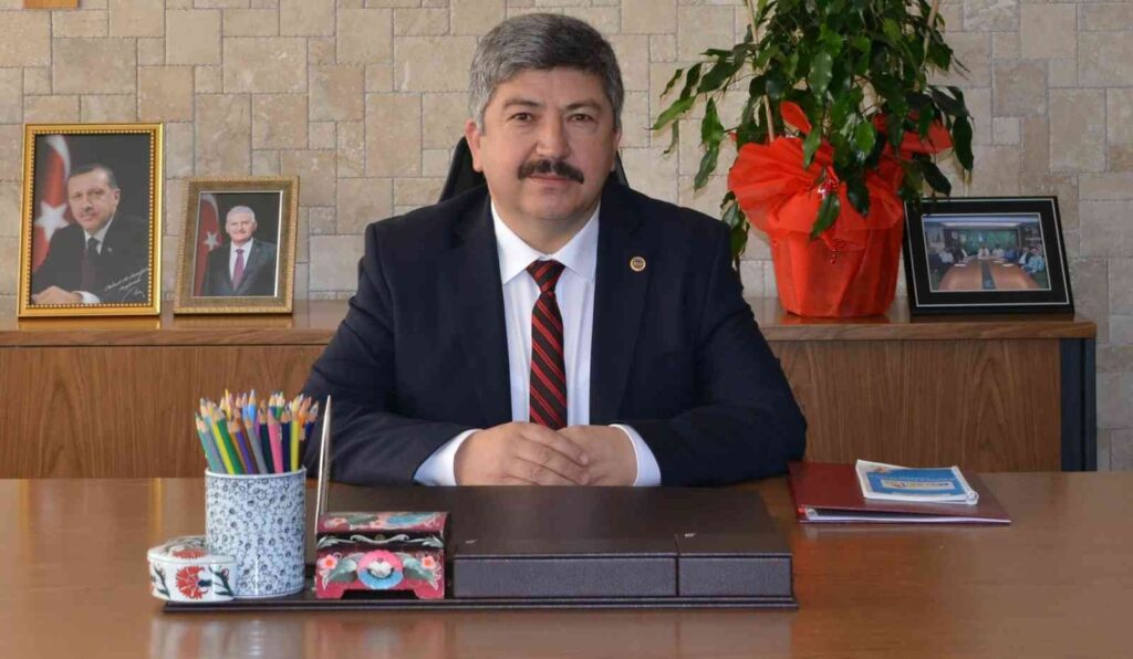 Gedi̇zde Şi̇i̇r Yarışması