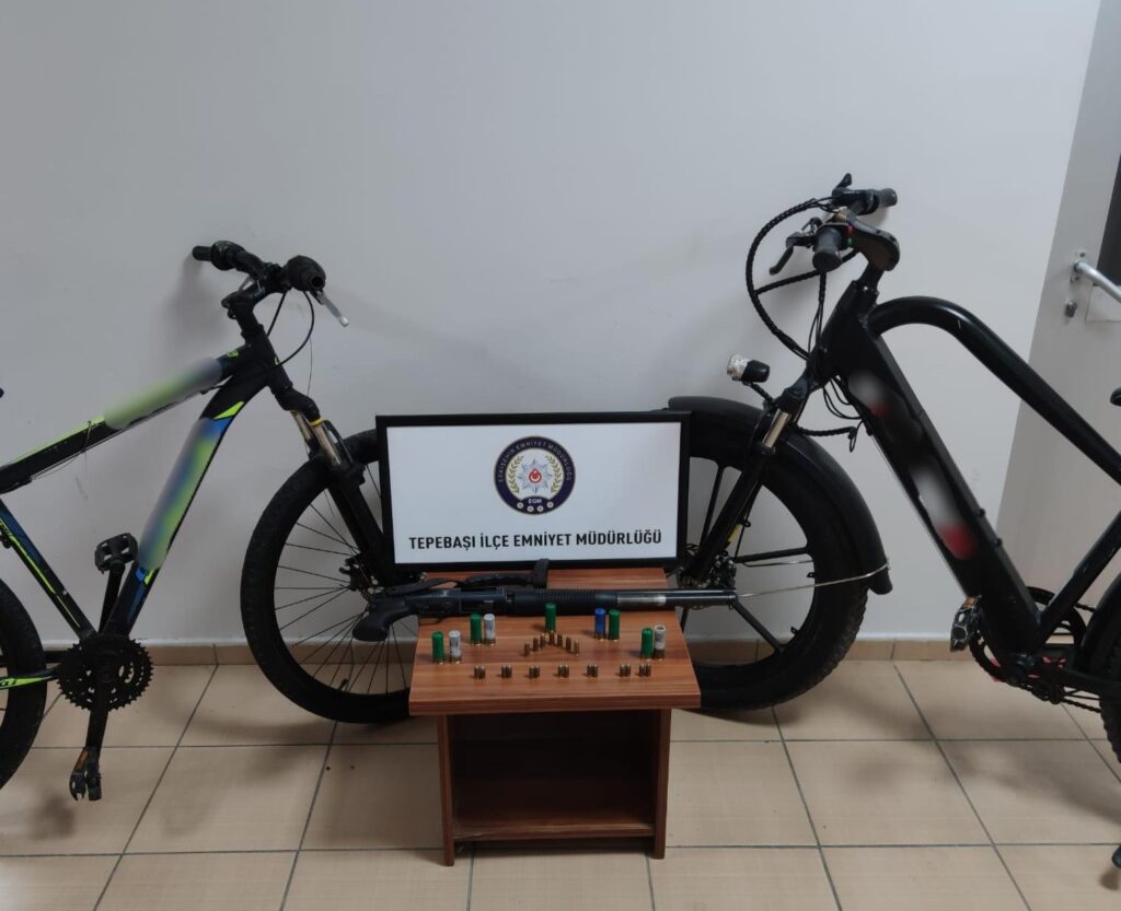 Hırsızlık Şüpheli̇ 1 Ki̇şi̇ Yakalandı