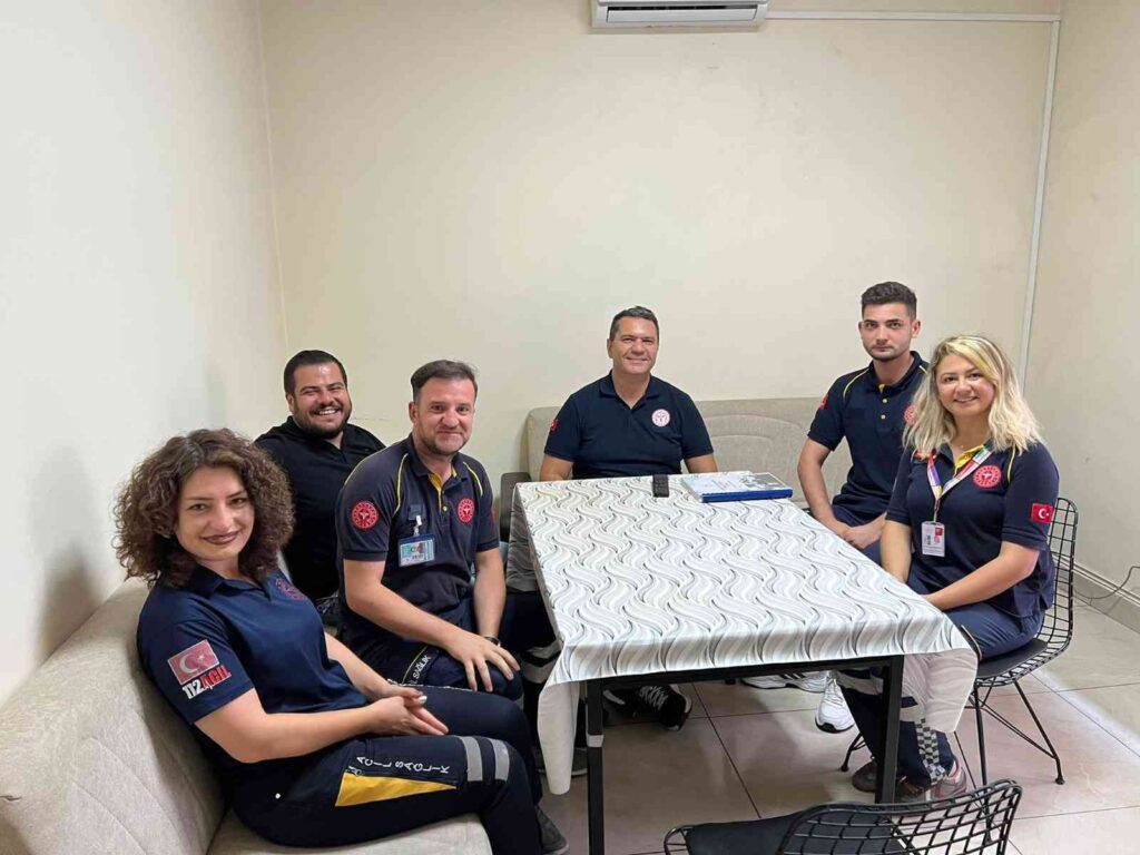 İl Sağlık Müdürü Bi̇lge Aci̇l Sağlık İstasyonlarını Zi̇yaret Etti̇