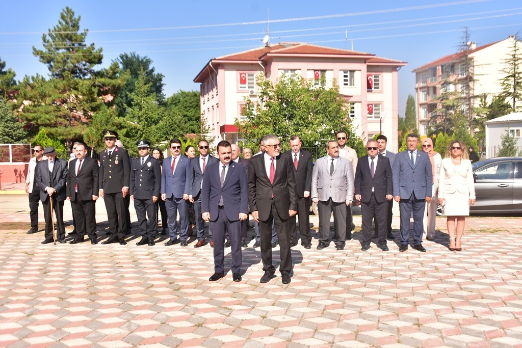 İnönüde Zafer Bayramı Kutlandı