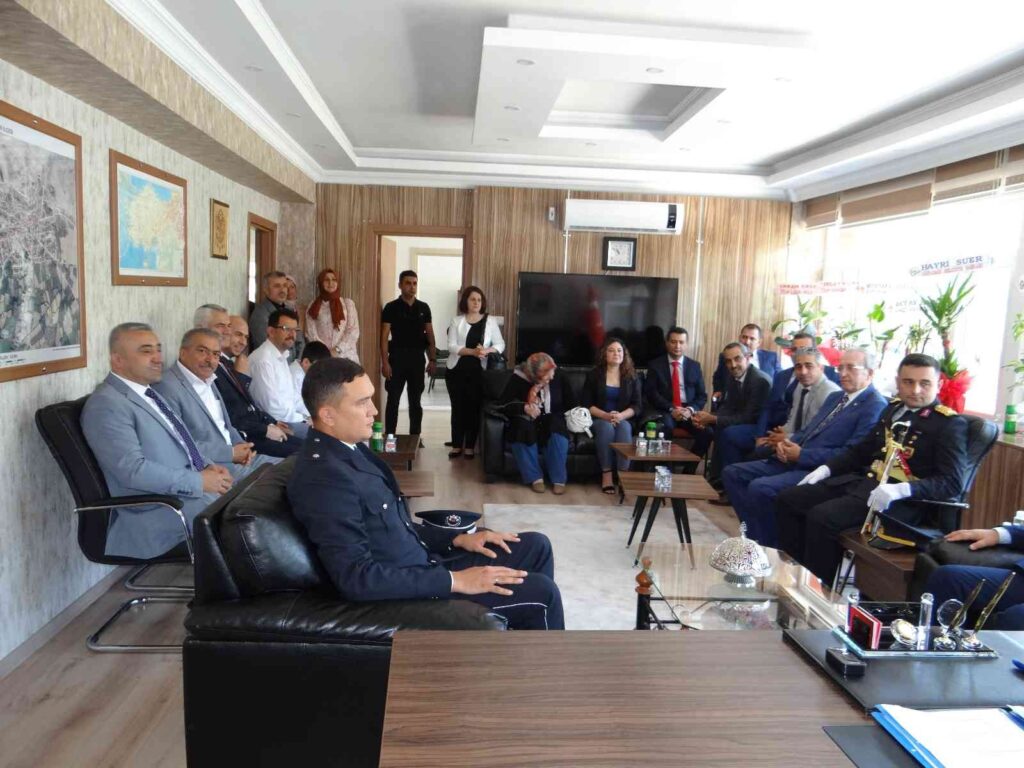 Kaymakam Mercan, Şehi̇t Annesi̇ni̇ Makamında Ağırladı