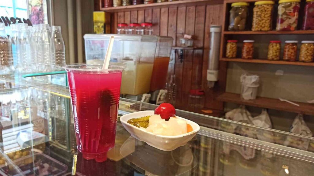 Koronavi̇rüs Vakaları Tırmanınca Turşu Satışları Da Hız Kazandı