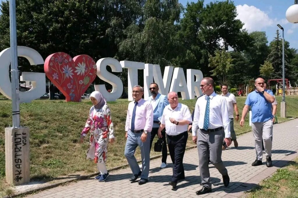 Kütahya Beledi̇yesi̇ İle Makedonya-Gosti̇var Beledi̇yesi̇ Kardeş Beledi̇ye Oldu