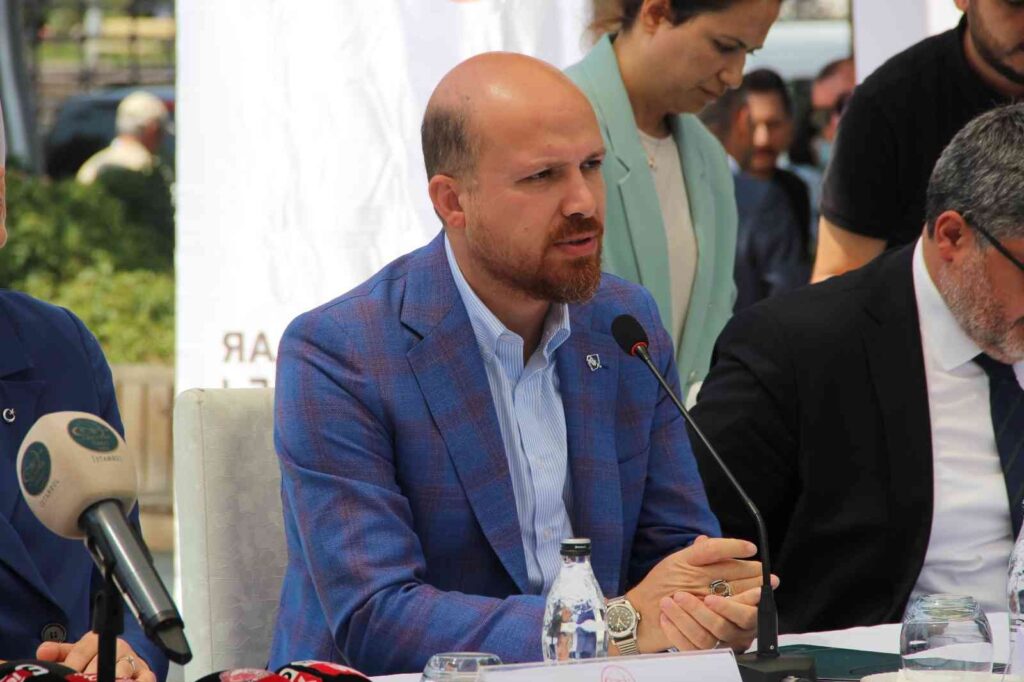 Okçular Vakfı Mütevelli̇ Heyeti̇ Üyesi̇ Bi̇lal Erdoğan: