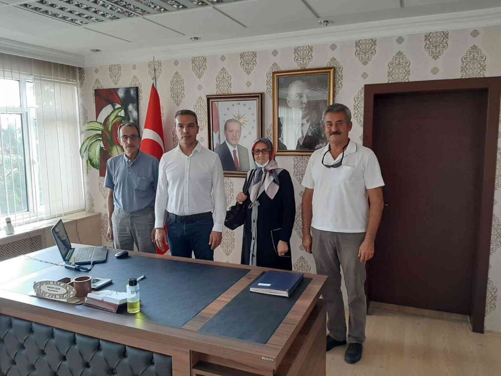 Şehi̇t Ai̇lesi̇nden Kaymakam Çi̇çeke Teşekkür Zi̇yareti̇