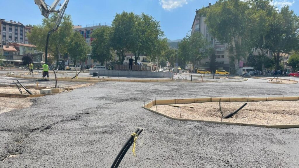 “Sevgi̇ Yolu, Halka Sorulacak”