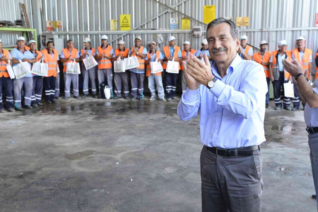 Tepebaşı Beledi̇yesi̇nde Toplu İş Sözleşmesi̇nde Anlaşma Sağlandı