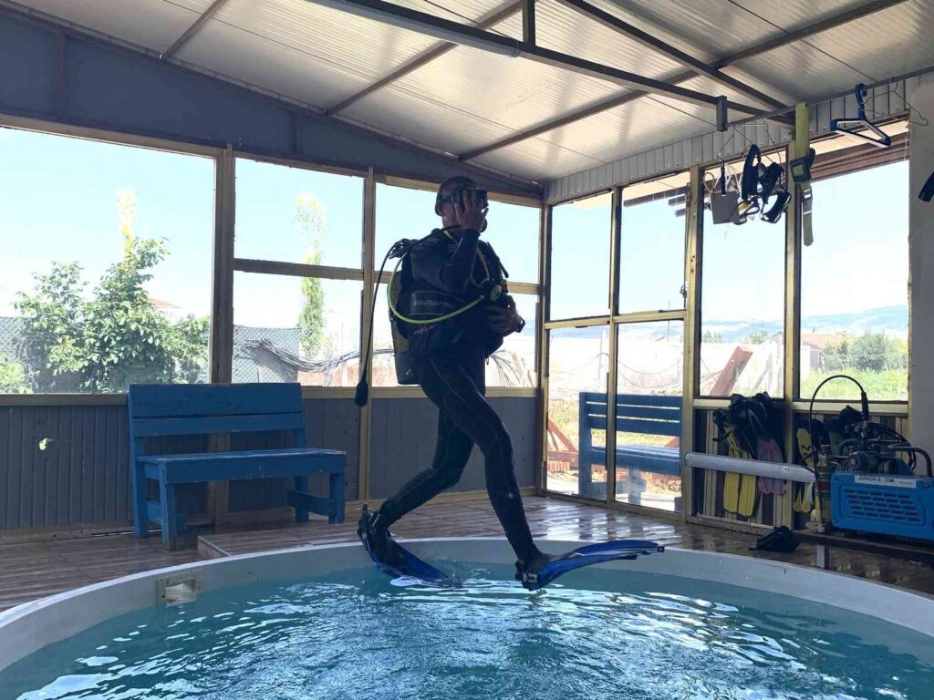 Türki̇yede Tek Deni̇zsi̇z Dalış Eği̇ti̇mi̇