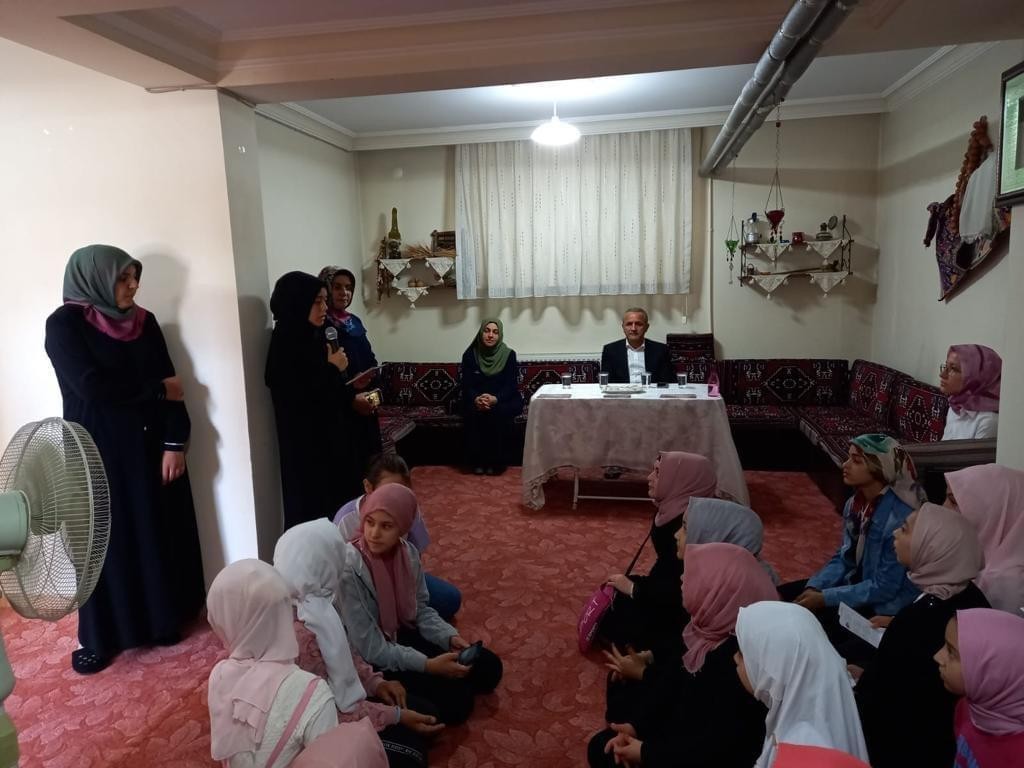 Yaz Kuran Kursları Sona Erdi̇