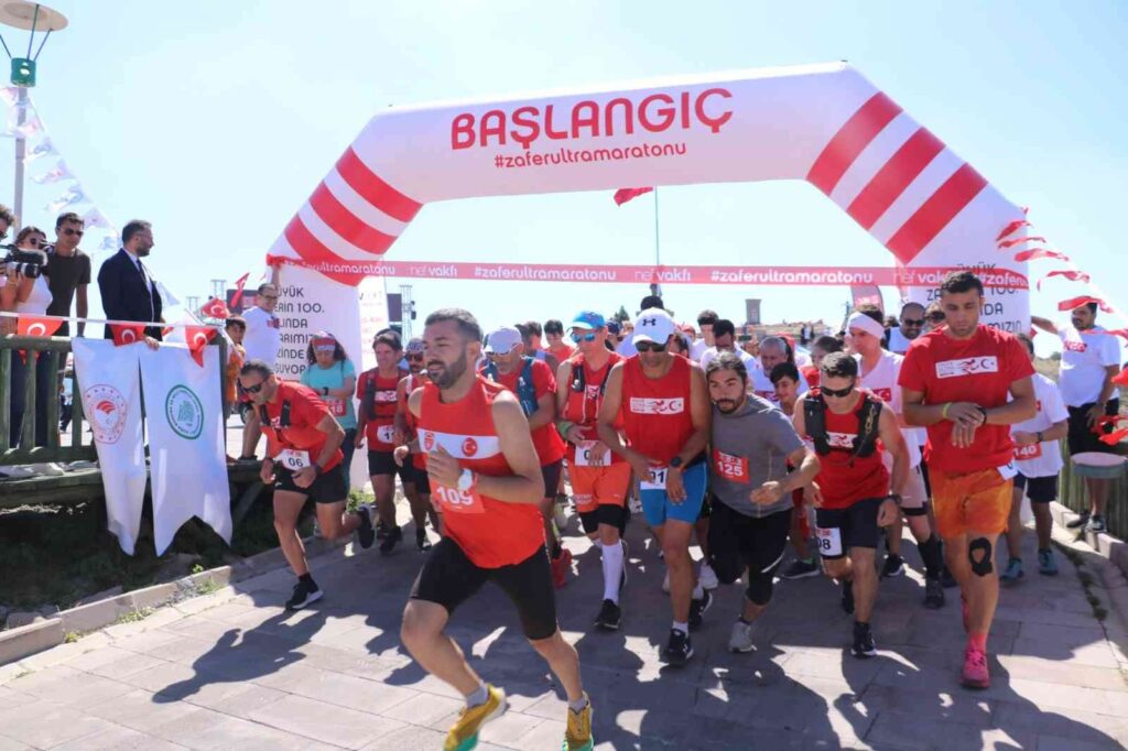 Zafer Yolunda 84 Mi̇lyon Tek Yürek Ultra Maratonda Buluştu