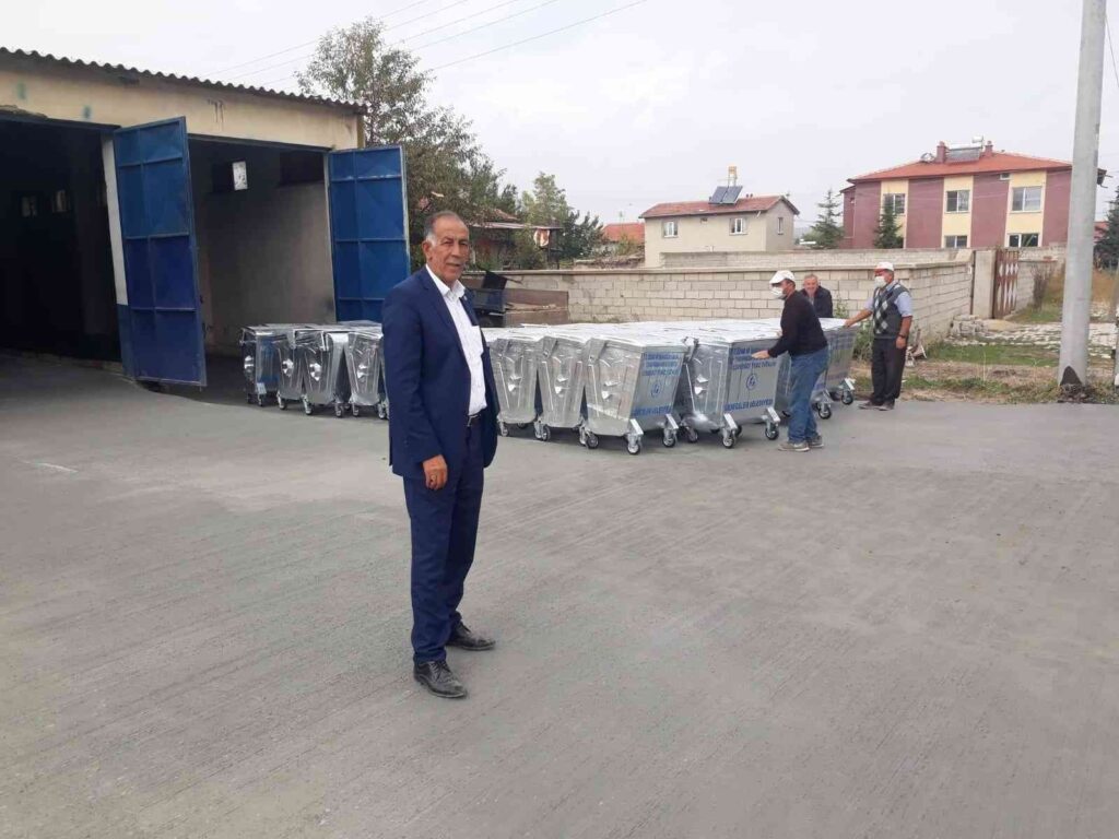 Afyonkarahi̇sarda Mazbatası İptal Edi̇len Belde Beledi̇ye Başkanını Başkanlığı Düştü