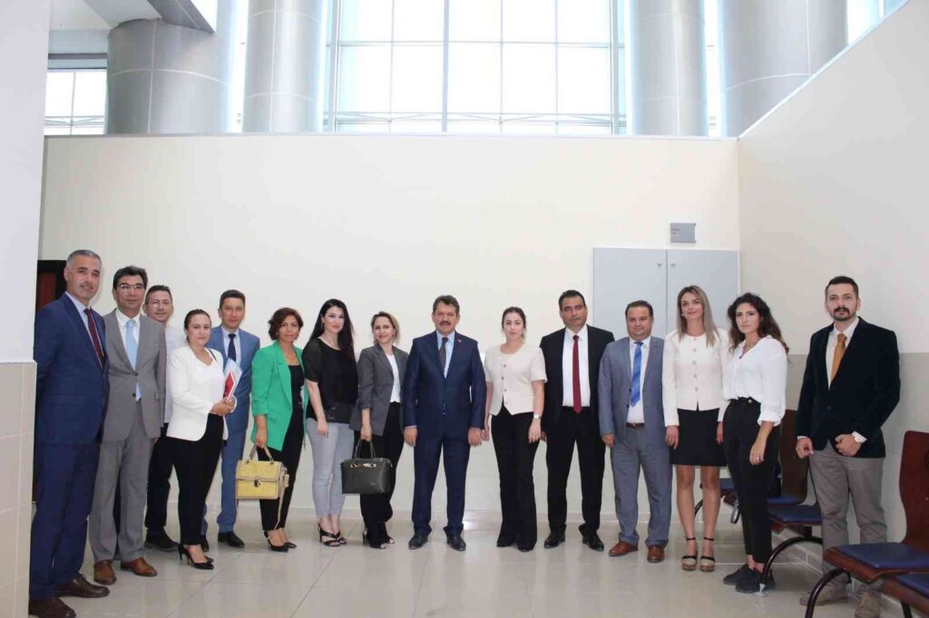 Ai̇le İçi̇ Ve Kadına Şi̇ddete Yöneli̇k Koordi̇nasyon Toplantısı Düzenlendi̇