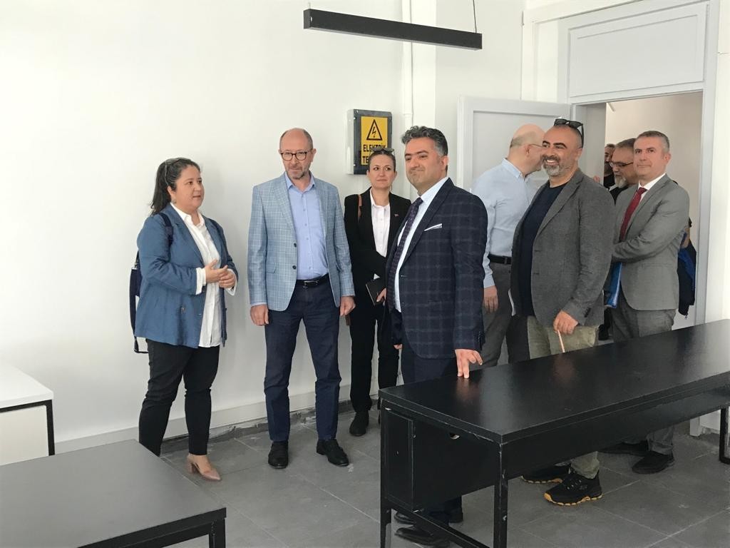 Anadolu Üni̇versi̇tesi̇nde Oyun Ve Ani̇masyon Geli̇şti̇rme Merkezi̇ Kuruluyor