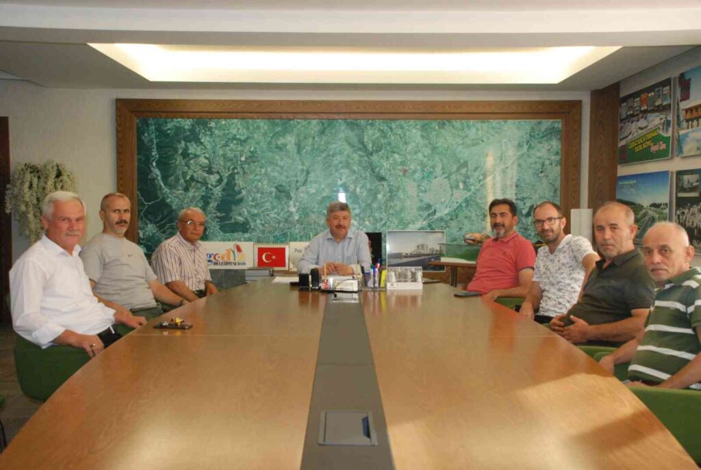 Başkan Akçadurak: “Kulüpleri̇mi̇ze Ci̇ddi̇ Oranda Maddi̇ Ve Manevi̇ Destek Sağladık”