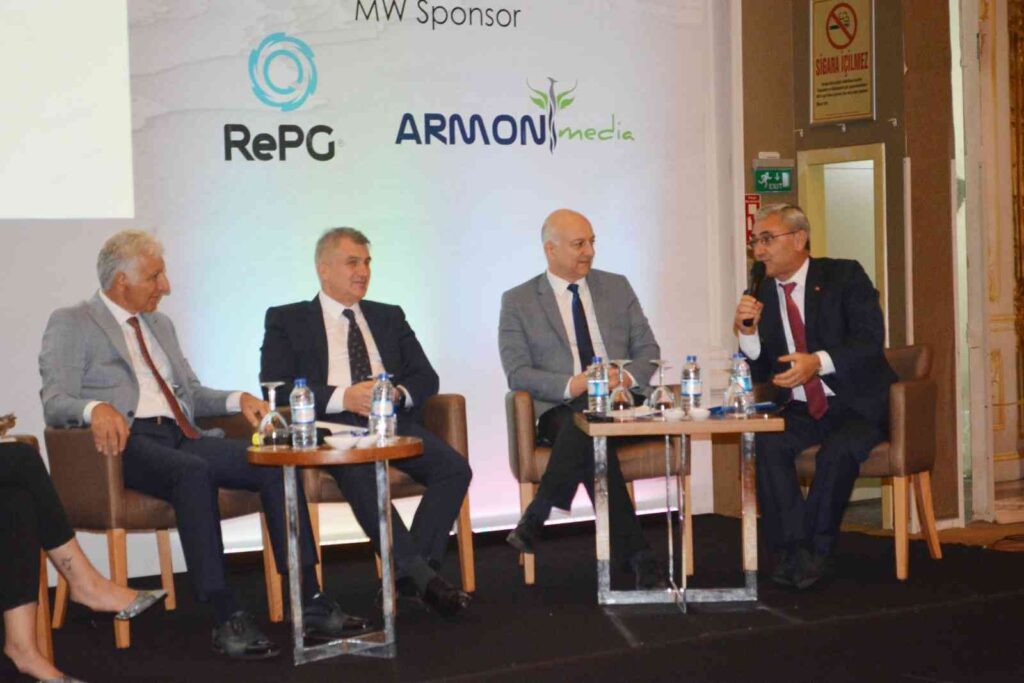 Başkan Ali̇m Işık, Jeotermal Enerji̇ni̇n Önemi̇ne Di̇kkat Çekti̇