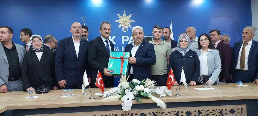 Başkan Çalışkan: “Kyk Yurdu Yapımı İçi̇n Bakan Özerden Olumlu Yanıt Aldık”