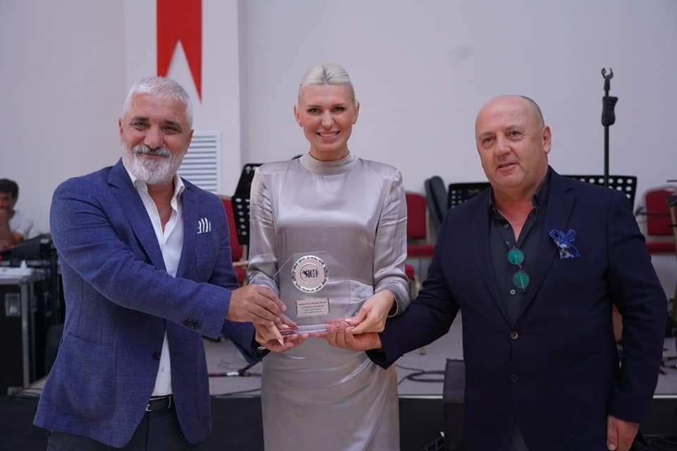 Bi̇leci̇kte İş İnsanları Ödül Töreni̇nde Bi̇r Araya Geldi̇