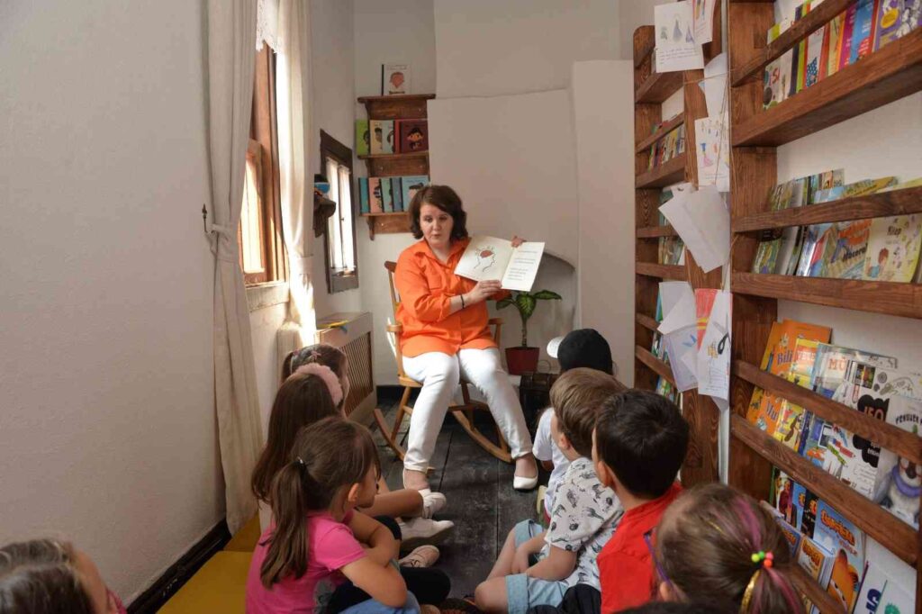 Bozüyük Beledi̇yesi̇ Sanatevi̇ Yaz Sonu Atölyeleri̇ Sona Erdi̇