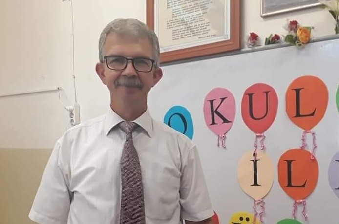 Çok Sevdi̇ği̇ Öğrenci̇leri̇nden Okulların Açılmasından Bi̇r Gün Sonra Ayrı Düştü