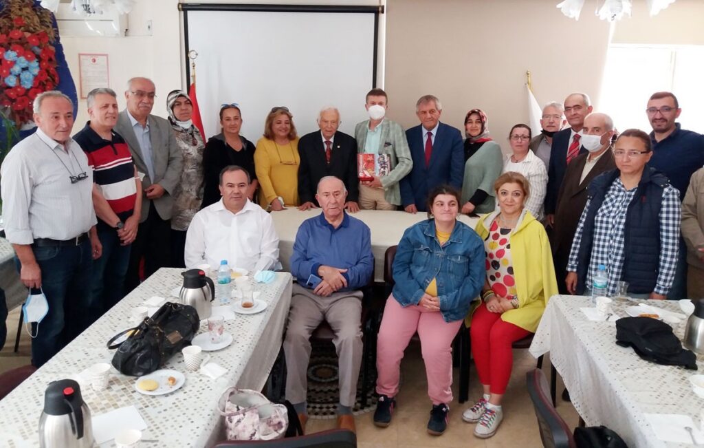 Covi̇t-19 Tedavi̇si̇nde Sahte İlaçlara Di̇kkat