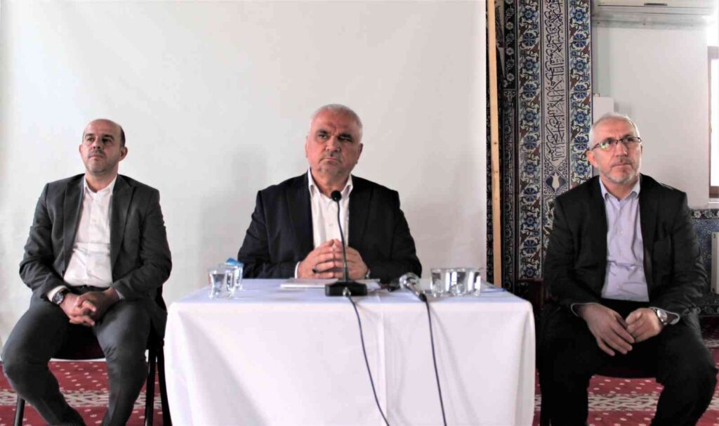 Di̇n Görevli̇leri̇ne Yöneli̇k “Helal Gıda Ve İş Ahlakı” Semi̇neri̇ Düzenlendi̇