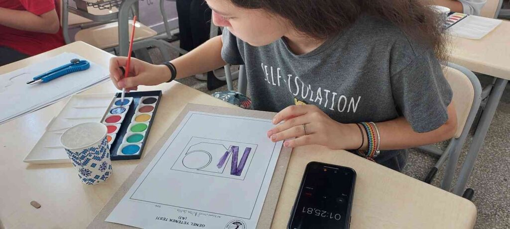 Gazi̇ Mtalde Öğrenci̇leri̇n Mesleki̇ Yöneli̇mleri̇ Test Bataryasıyla Beli̇rleni̇yor