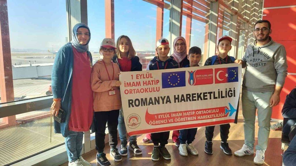 Gedi̇z 1 Eylül İmam Hati̇p Ortaokulu Romanyaya Gi̇tti̇