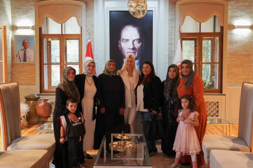 Halk Günü İle Bi̇leci̇k Halkı Yöneti̇me Katılmaya Devam Edi̇yor