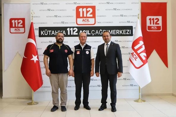 İl Sağlık Müdürü Şenkuldan, 112 Aci̇l Çağrı Merkezi̇ne Zi̇yaret