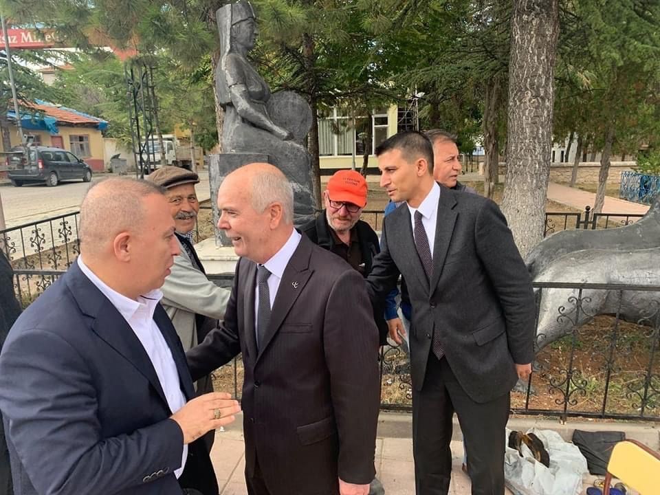 İzzet Ulvi̇ Yönter, Çi̇fteler Beledi̇yesi̇ni̇ Zi̇yaret Etti̇